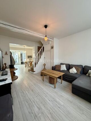  Immeuble à vendre 4 pièces 75 m²