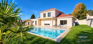  Maison à vendre 6 pièces 217 m²