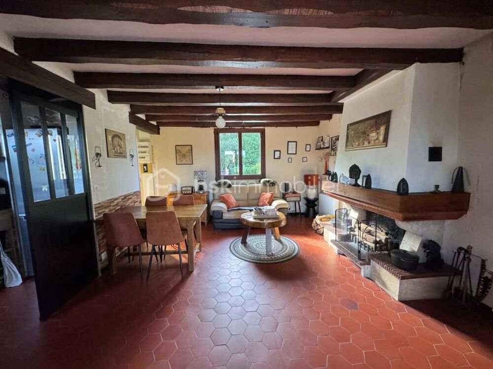 FERRIERES-EN-GATINAIS - HAMEAU AU CALME