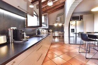  Villa  vendre 7 pices 200 m