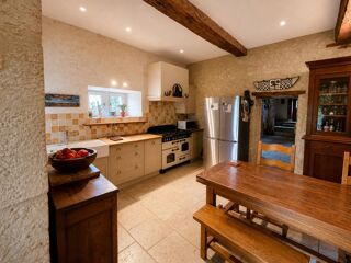  Propriété/château à vendre 15 + pièces 414 m²