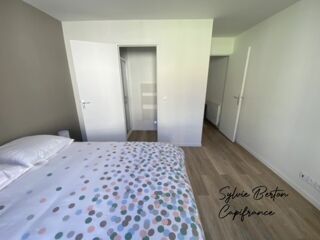  Appartement � louer 4 pi�ces 85 m�