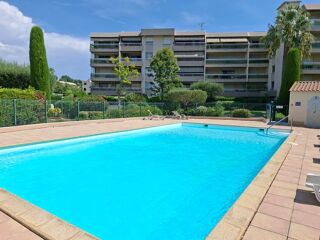  Appartement à louer 2 pièces 60 m²