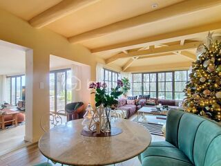  Propri�t�/ch�teau � vendre 8 pi�ces 253 m�