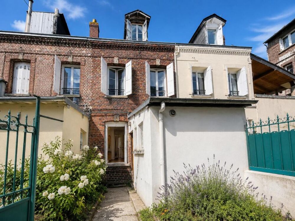 Maison T3 avec cour à rénover  Rouen Saint-Clément / Europe