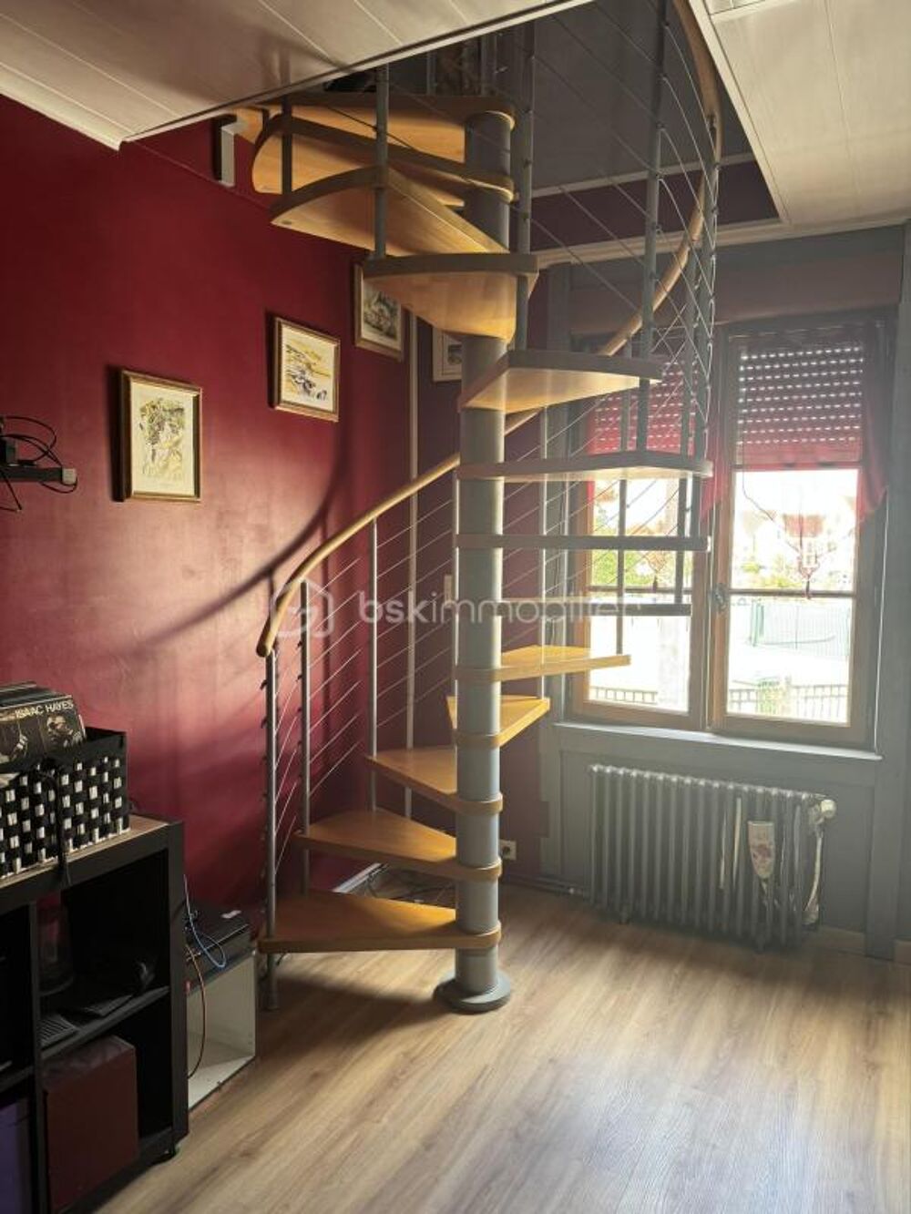 Maison familiale de 132 m2 - 6 pièces à fort potentiel avec cave et garage