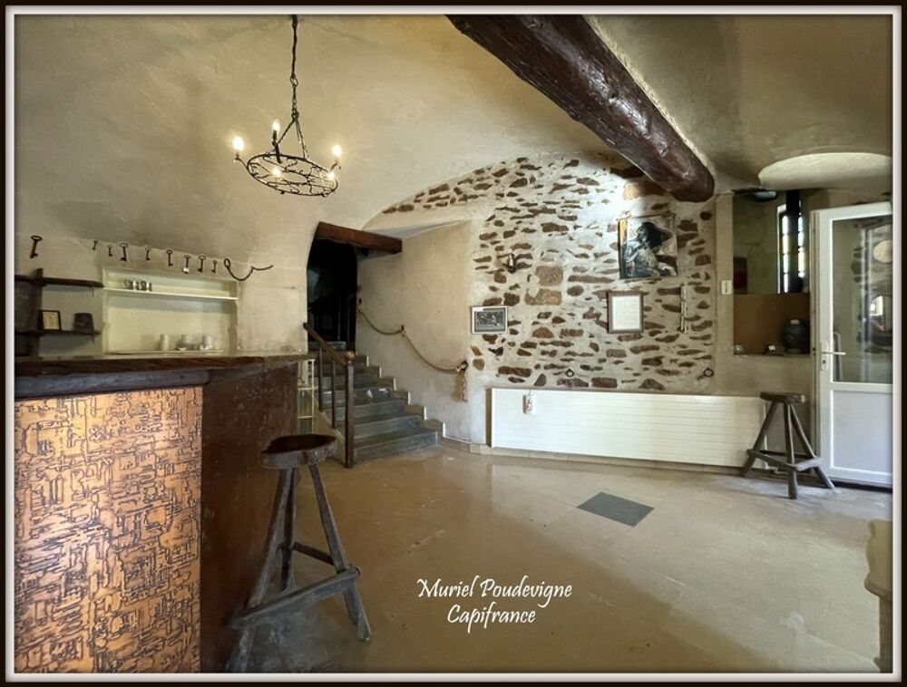 Vente Maison TAVEL, Maison singulière aux volumes rares et au potentiel remarquable Tavel