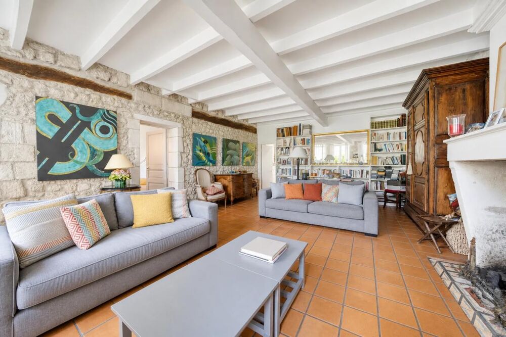 Maison de 8 pièces de 270 m² à Sainte-Gemme