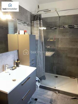  Maison  vendre 5 pices 77 m