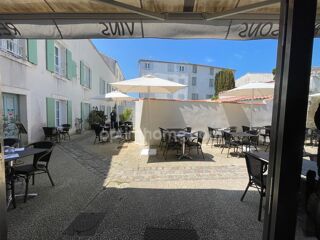  Immeuble � vendre 4 pi�ces 280 m�