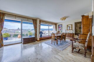  Appartement � vendre 3 pi�ces 135 m�