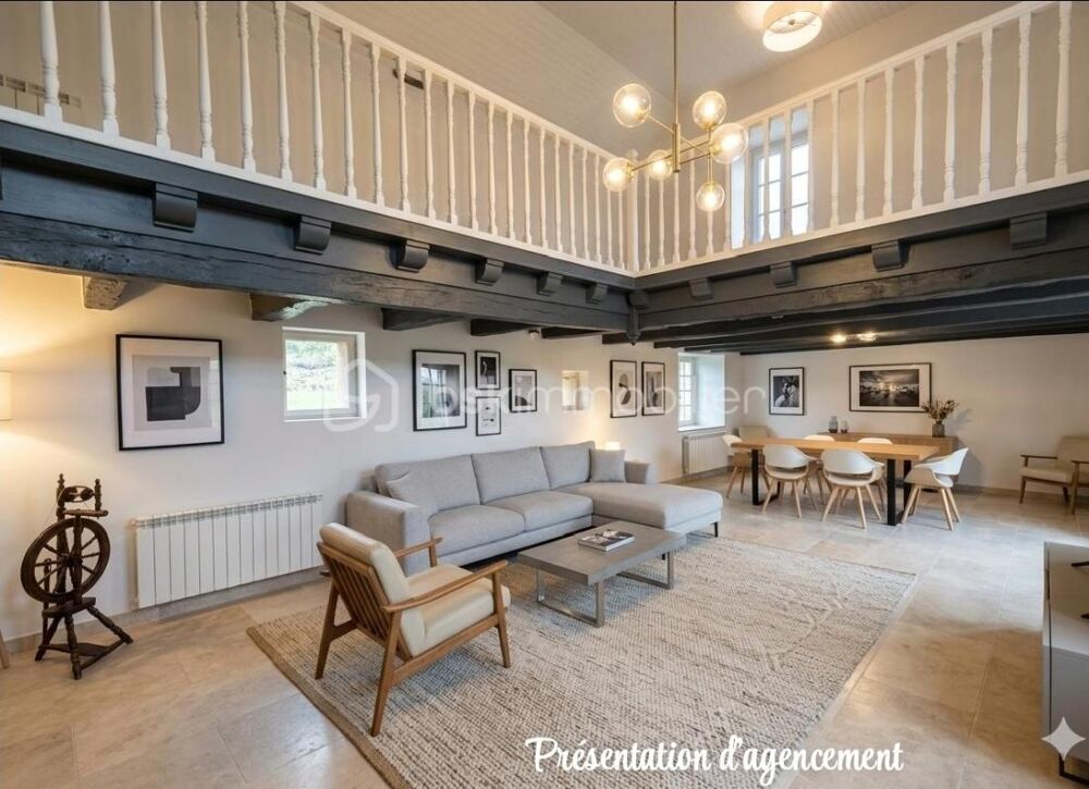 ensemble immobilier en pierre de 187 M2 à GUERN