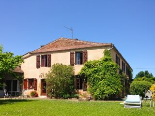  Maison � vendre 8 pi�ces 302 m�