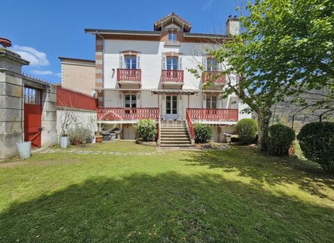   Propriété de caractère avec vue exceptionnelle sur la Loire Propriété/château - 10 pièce(s) - 270 m²