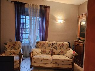  Propriété/château à vendre 7 pièces 148 m²