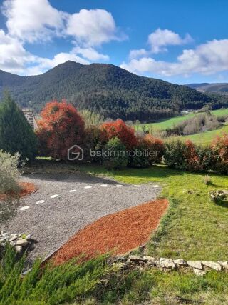  Propriété/château à vendre 14 pièces 300 m²