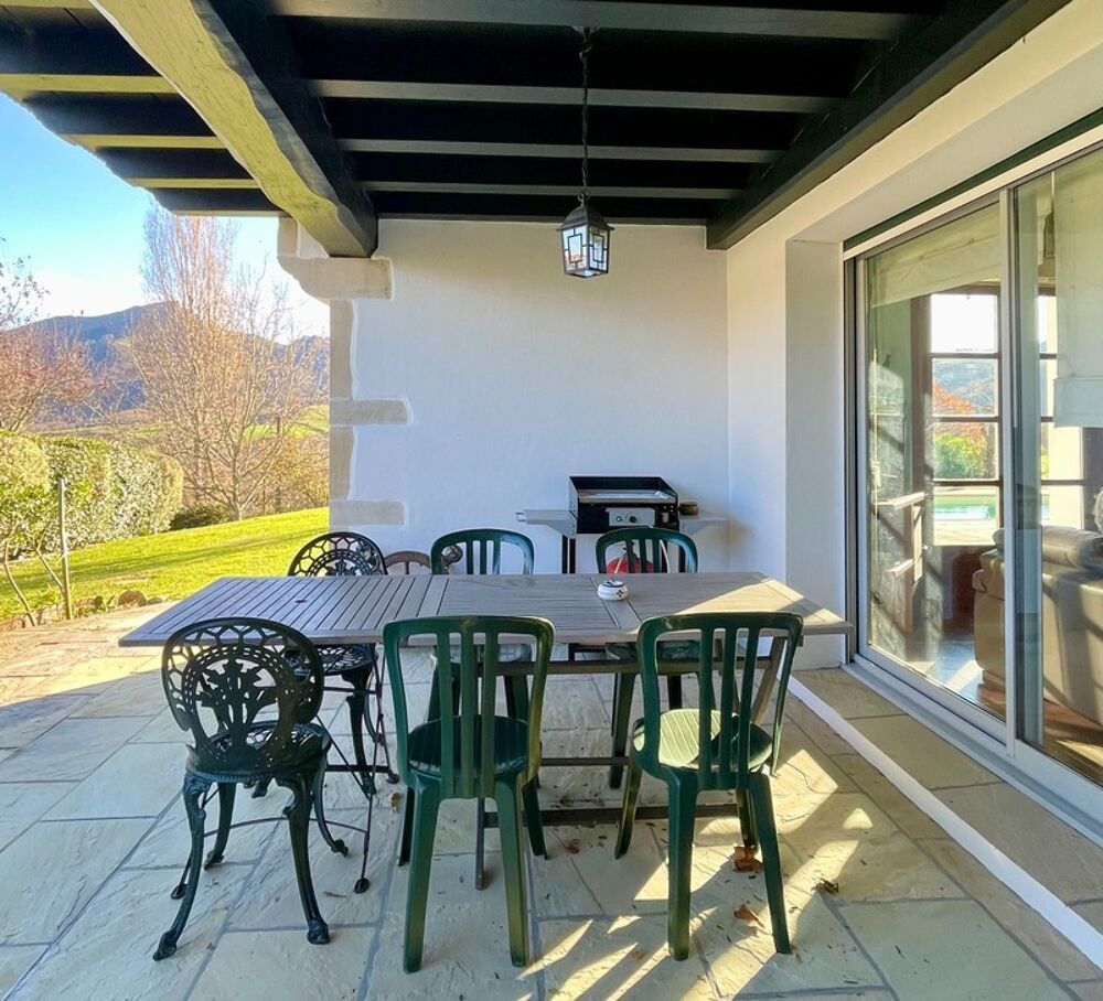 Vente Maison Maison à vendre 9 pièces SARE (64) Sare