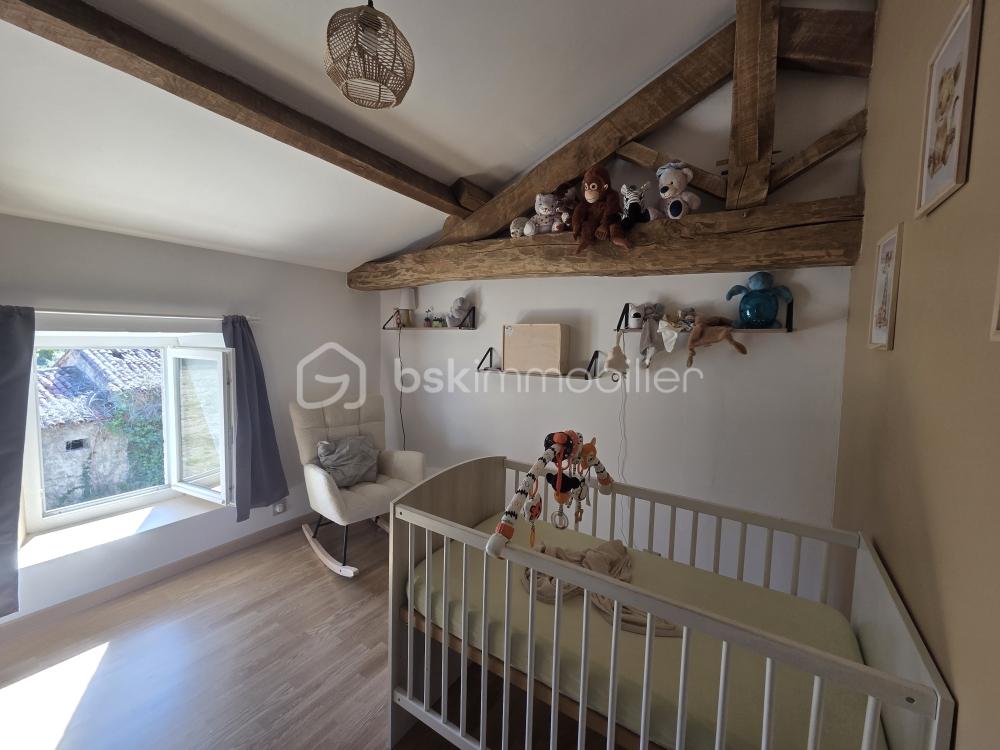 Vente Maison Maison 5 pièces 194m2 Neuvy bouin