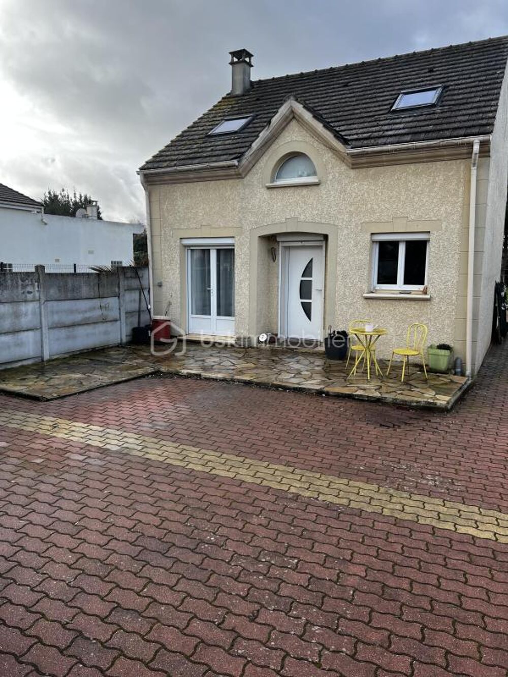 Maison 4 pièces - 75 m2 - Terrain de 700 m2