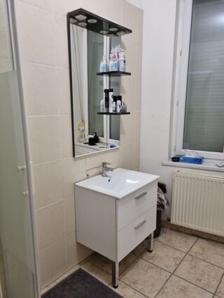  Appartement à louer 2 pièces 52 m²