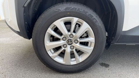 Yaris Cross 1.5 VVTi 116 Hybrid E-CVT Dynamic Business 2022 occasion 27700 Les Andelys