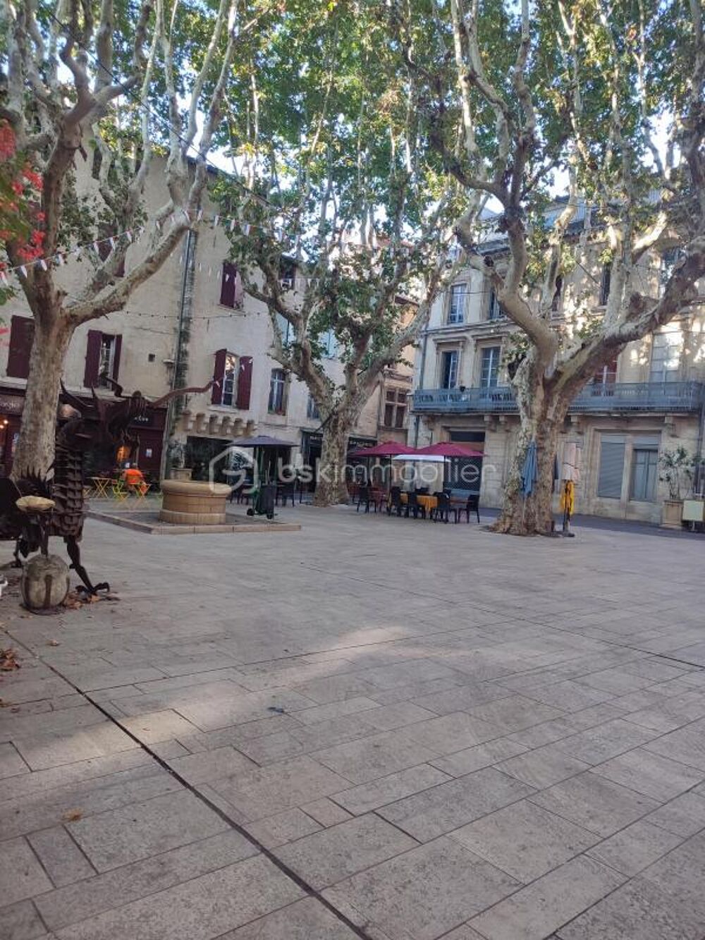4 pièces 103 M2 sur la plus belle place