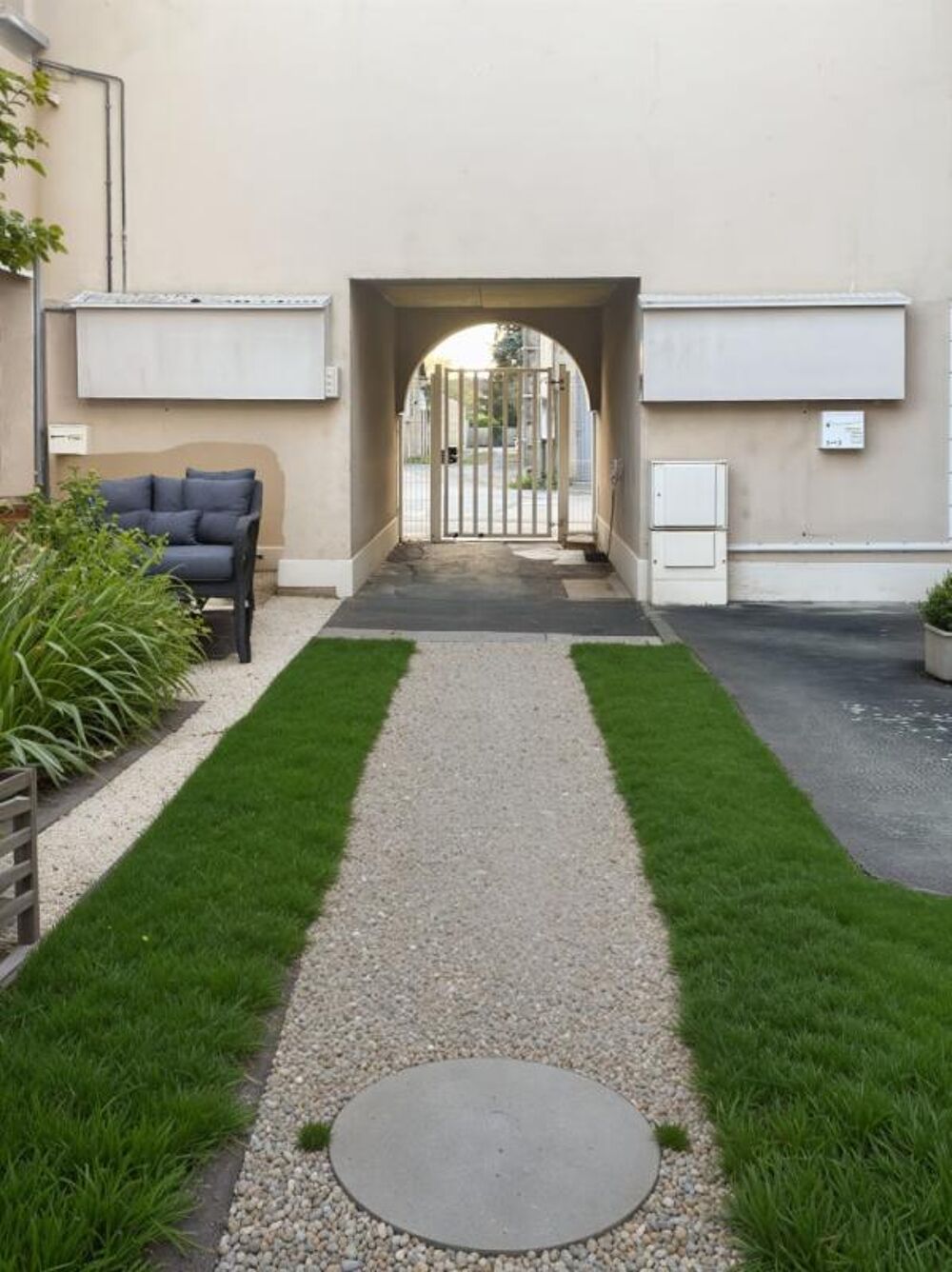 Châteauroux T4 avec jardin & véranda en coeur de ville, Fort potentiel !