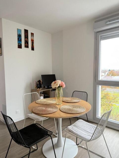  Appartement � louer 2 pi�ces 45 m�