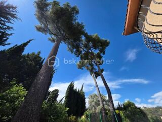  Villa à vendre 6 pièces 201 m²