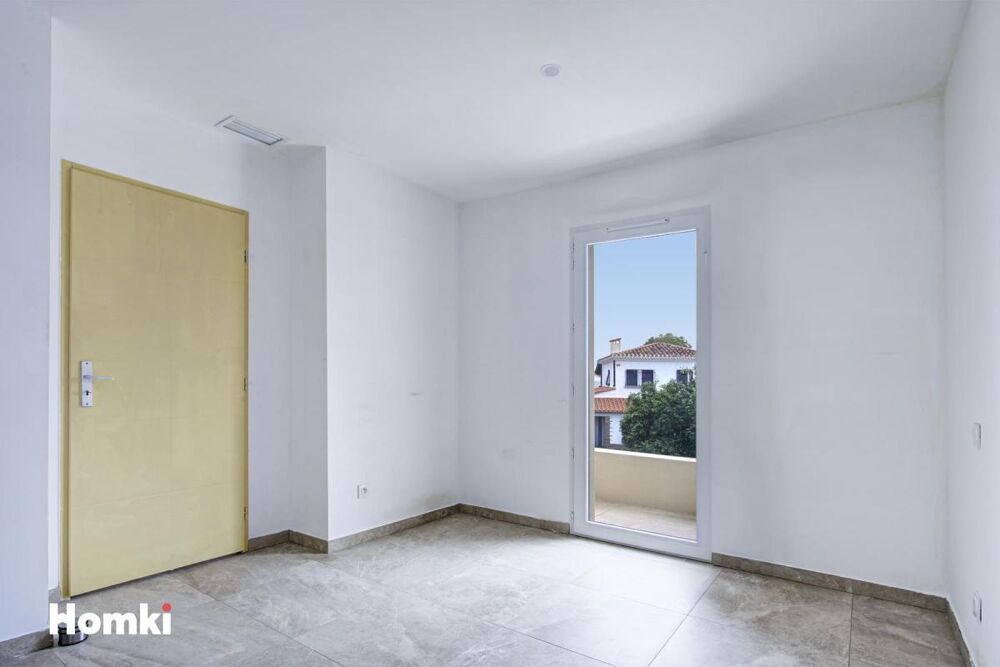 Maison/Villa T5 de 123 m² à Saint-Estève