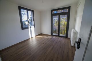  Appartement � louer 4 pi�ces 79 m�