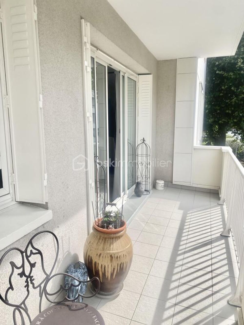 Joli appartement de 85 m² face à la forêt de Saint Cucufa