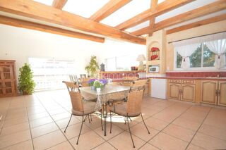  Villa à vendre 5 pièces 180 m²