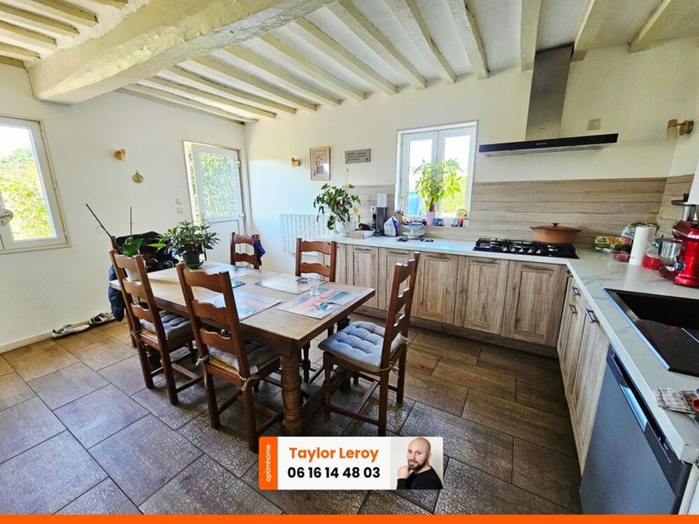 ? Maison familiale sur 2 700 m² de terrain ?