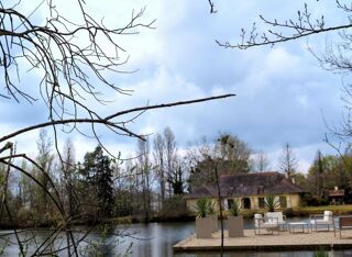  Propri�t�/ch�teau � vendre 10 pi�ces 300 m�