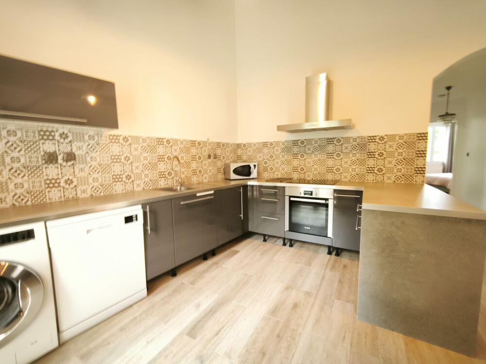 Vente Appartement Appartement 4 pièces - 80m²- Balcon- 2 places de stationnement Givors
