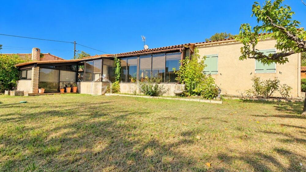 Vente Maison VILLELAURE – Belle maison de plain-pied avec piscine, garage et atelier, 170 m², 3 chambres Villelaure