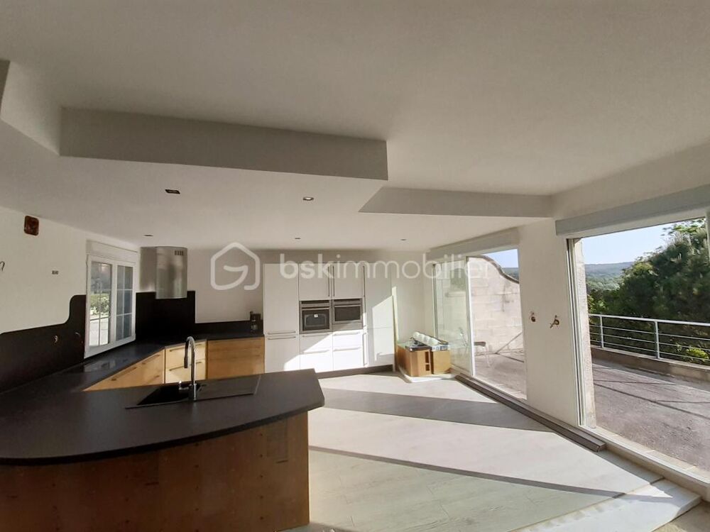 Vente Maison Ensemble immobilier de prestige entre Reims et Épernay Paris 16