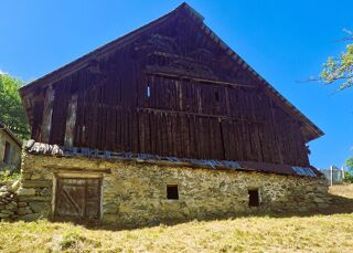  Remise / Grange à vendre 2 pièces 188 m²