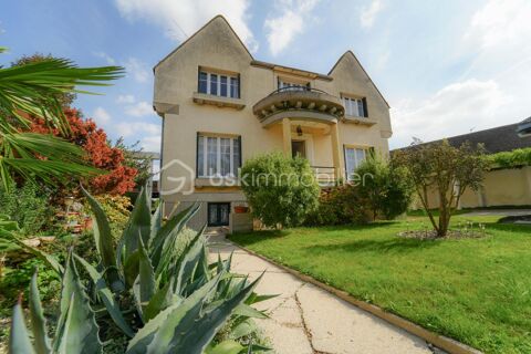   Maison de charme au cur de Blandy-les-Tours Maison - 7 pice(s) - 130 m