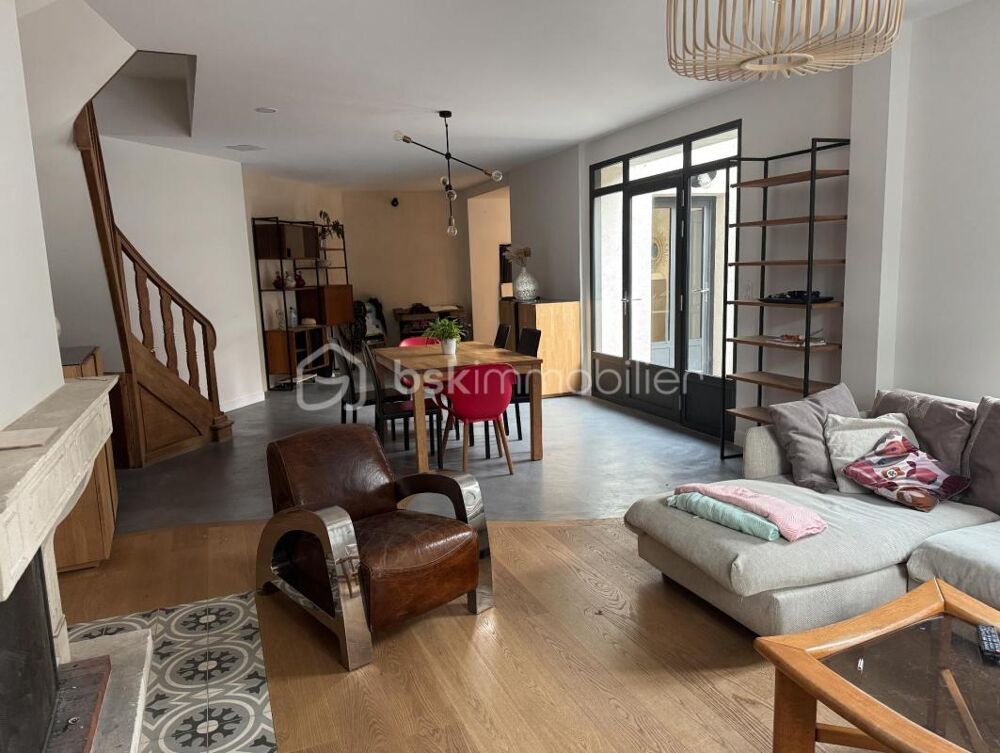 Maison de caractère 1900  195 m² habitables  Quartier Paul Bert, Tours