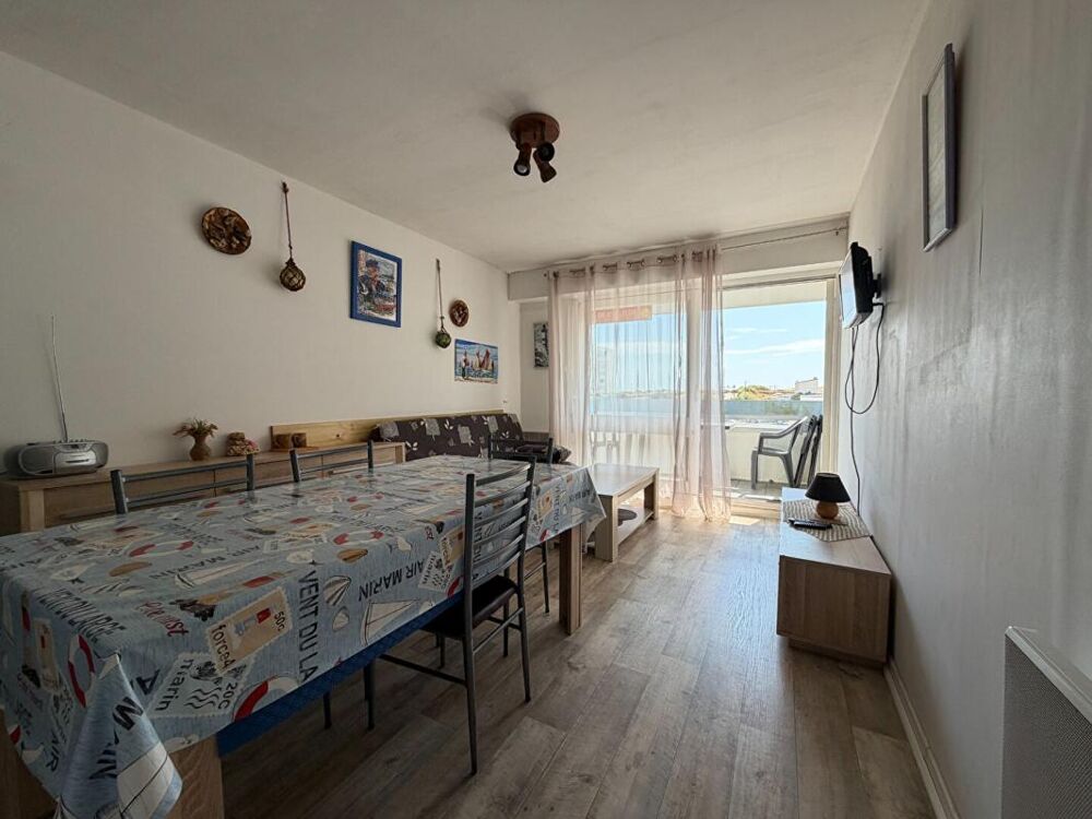 Appartement avec balcon proche plage