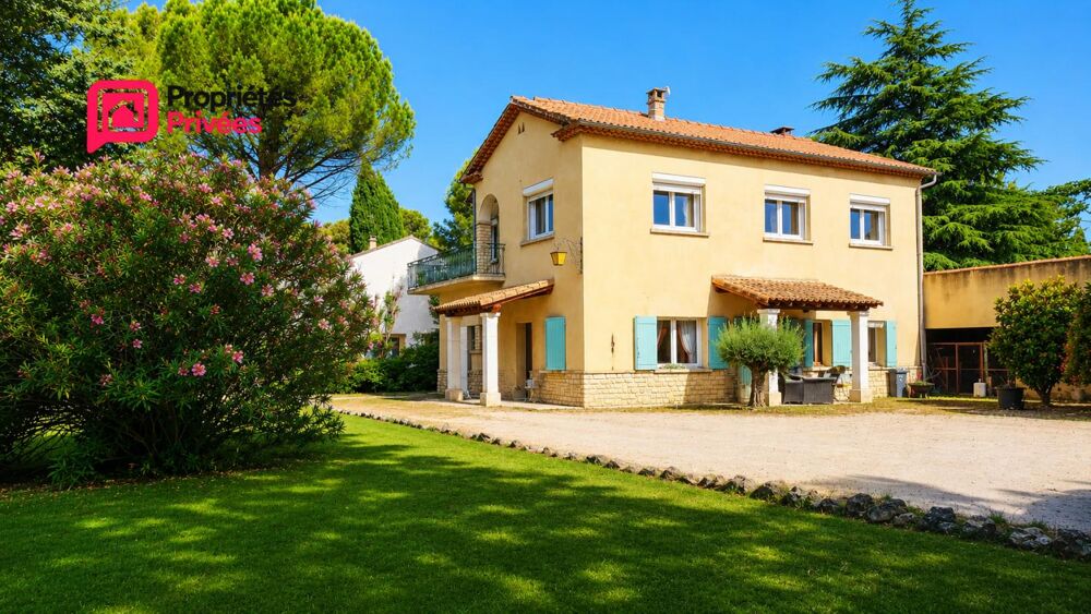 Tresques 30330 :Villa sur deux niveaux avec double Habitations 172.48 m², 5 chambres, dépendance 120 m², terrain 1400 m²