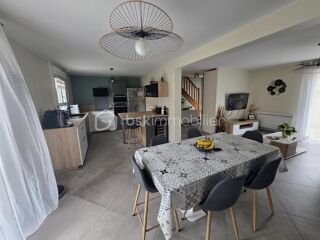  Maison � vendre 7 pi�ces 165 m�