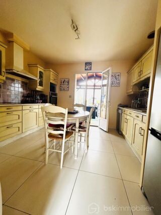  Maison � vendre 7 pi�ces 200 m�