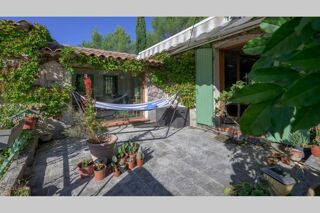  Maison � vendre 9 pi�ces 265 m�