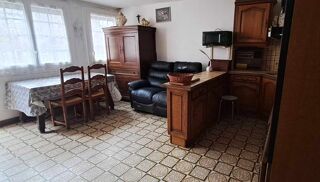  Maison à vendre 15 + pièces 99 m²