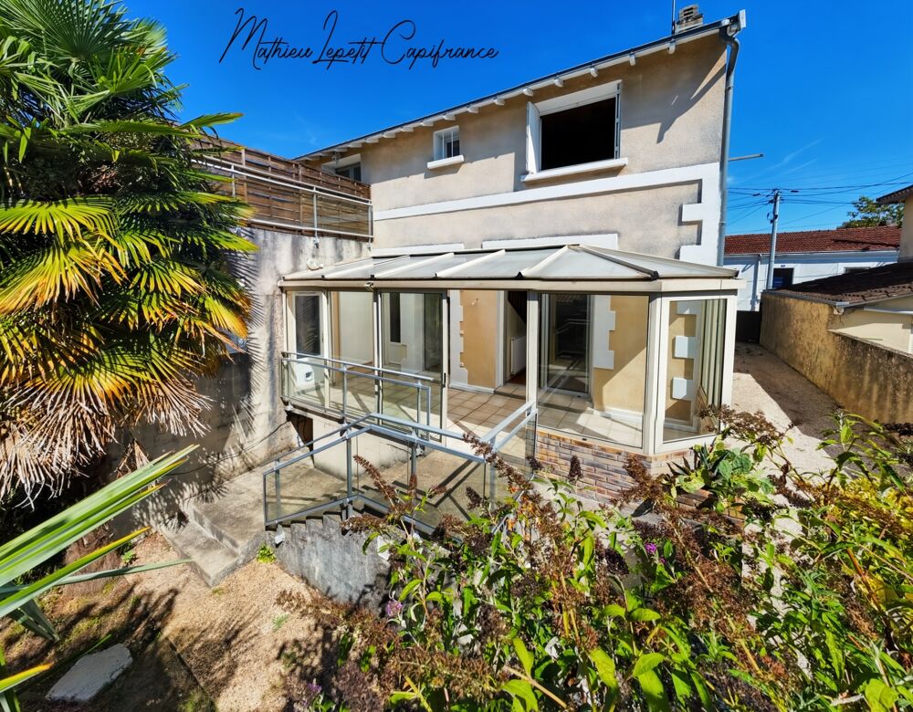Maison 6 pièces 159 m² · à Perigueux · 159 m² · 222 000 €