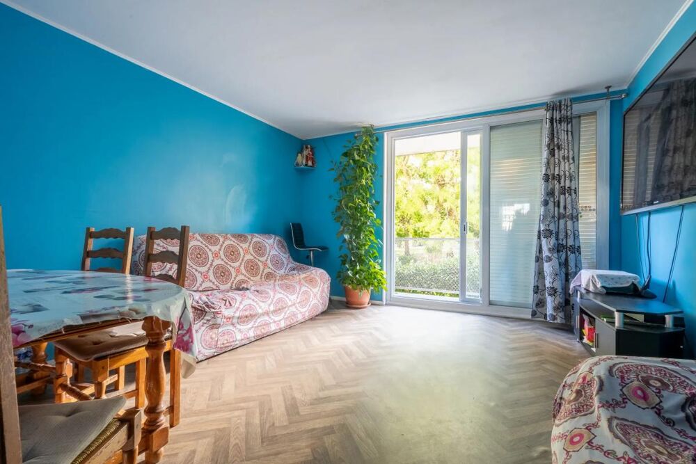 Appartement lumineux 3 pièces de 60 m² en vente à Rosny /s bois
