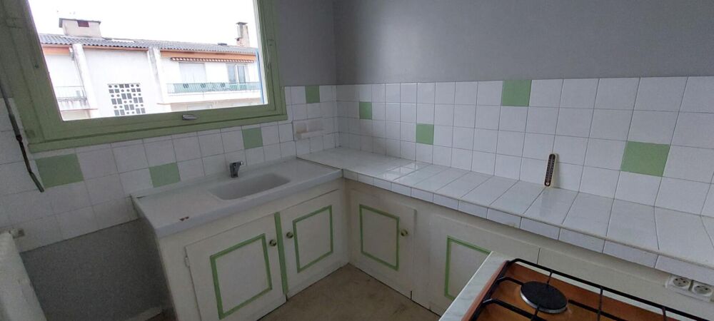 Appartement 2 pièces 48 m2 avec balcon, cave et parking à Tonneins
